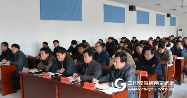 曲周县召开校园足球工作现场观摩会